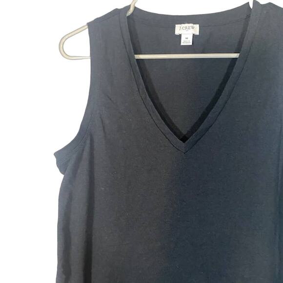 J. Crew Black Lightweight V-Neck Casual Basic Tank Top Women Sz M - Picture 5 of 5